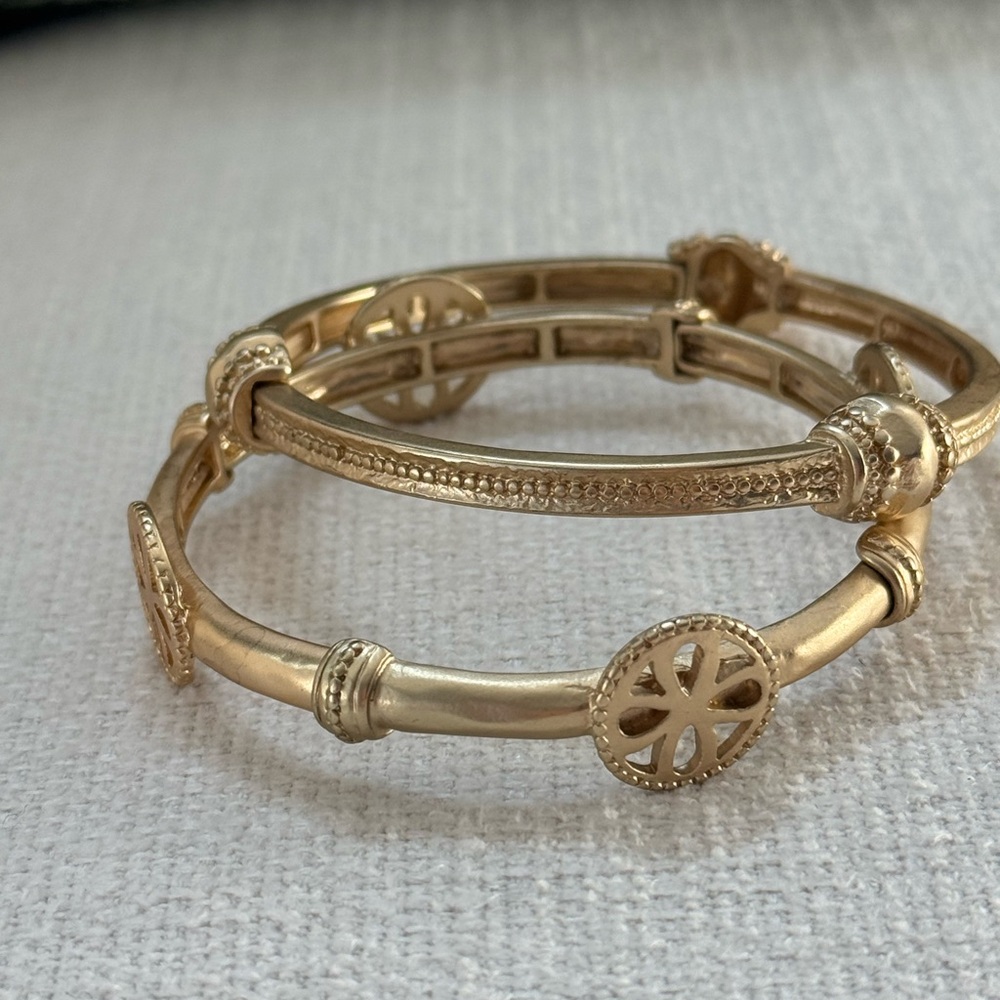 Flex Bangles - Picture 2 of 4